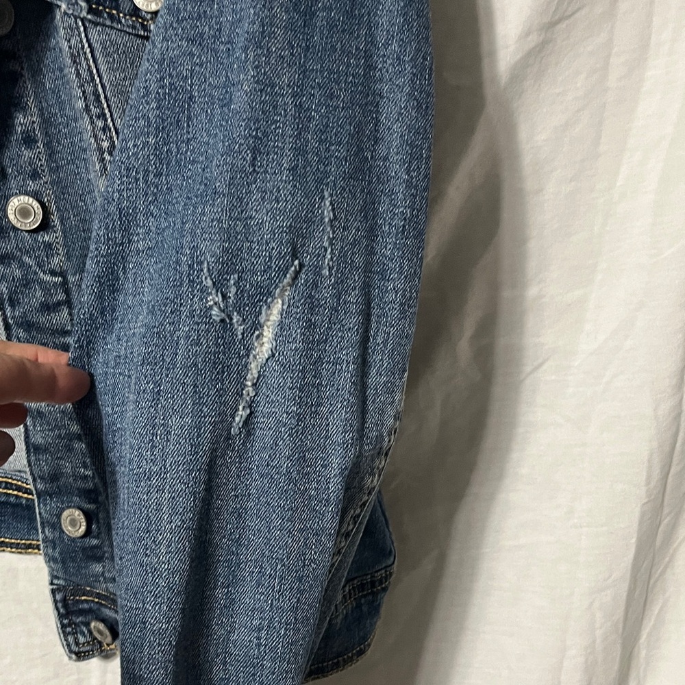 Mossimo Supply Co. Women's Indigo Denim Jacket - Picture 4 of 7